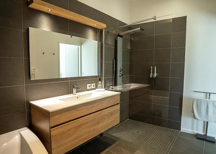 Hôtel Les Villas du Parc de la Chabotterie Appart hôtel Saint-Sulpice-le-Verdon