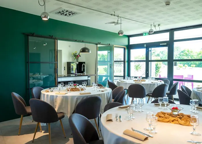 Hôtel Les Villas du Parc de la Chabotterie Appart hôtel Saint-Sulpice-le-Verdon